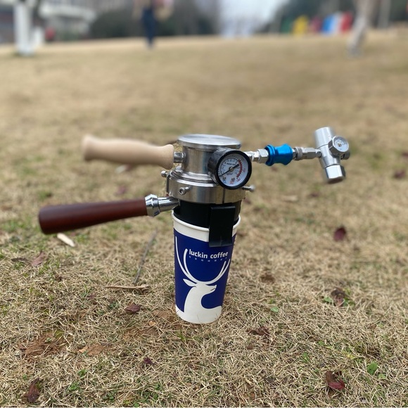 Coffee maker - Picture 2 of 4